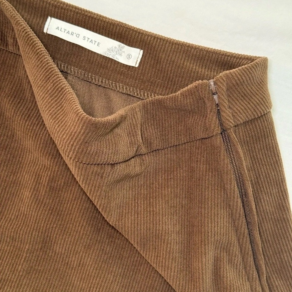 Altar’d State Skort Womens Small Brown Mini Skirt Corduroy Shorts Zip 26" × 12" - Picture 5 of 8
